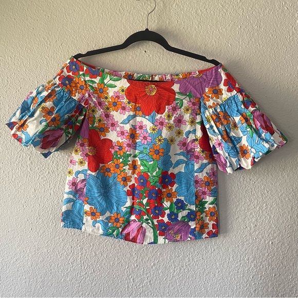 H&M Tops - H&M Floral Off the Shoulder Top Blouse Women’s 2 Puff Sleeve 70s Vintage Vibes